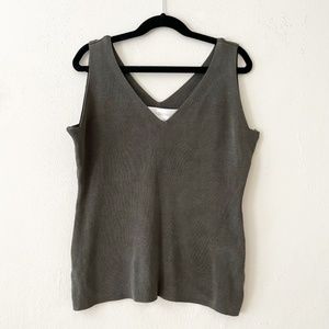VINTAGE green silk tank (1974)